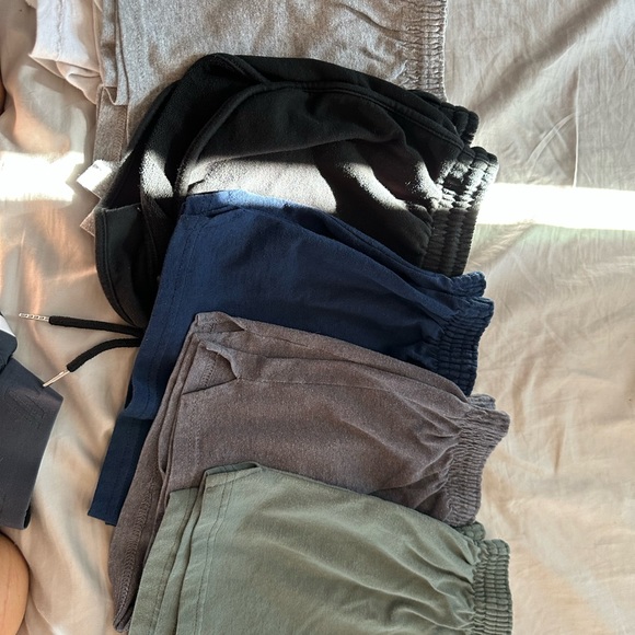 Shorts - Picture 2 of 2